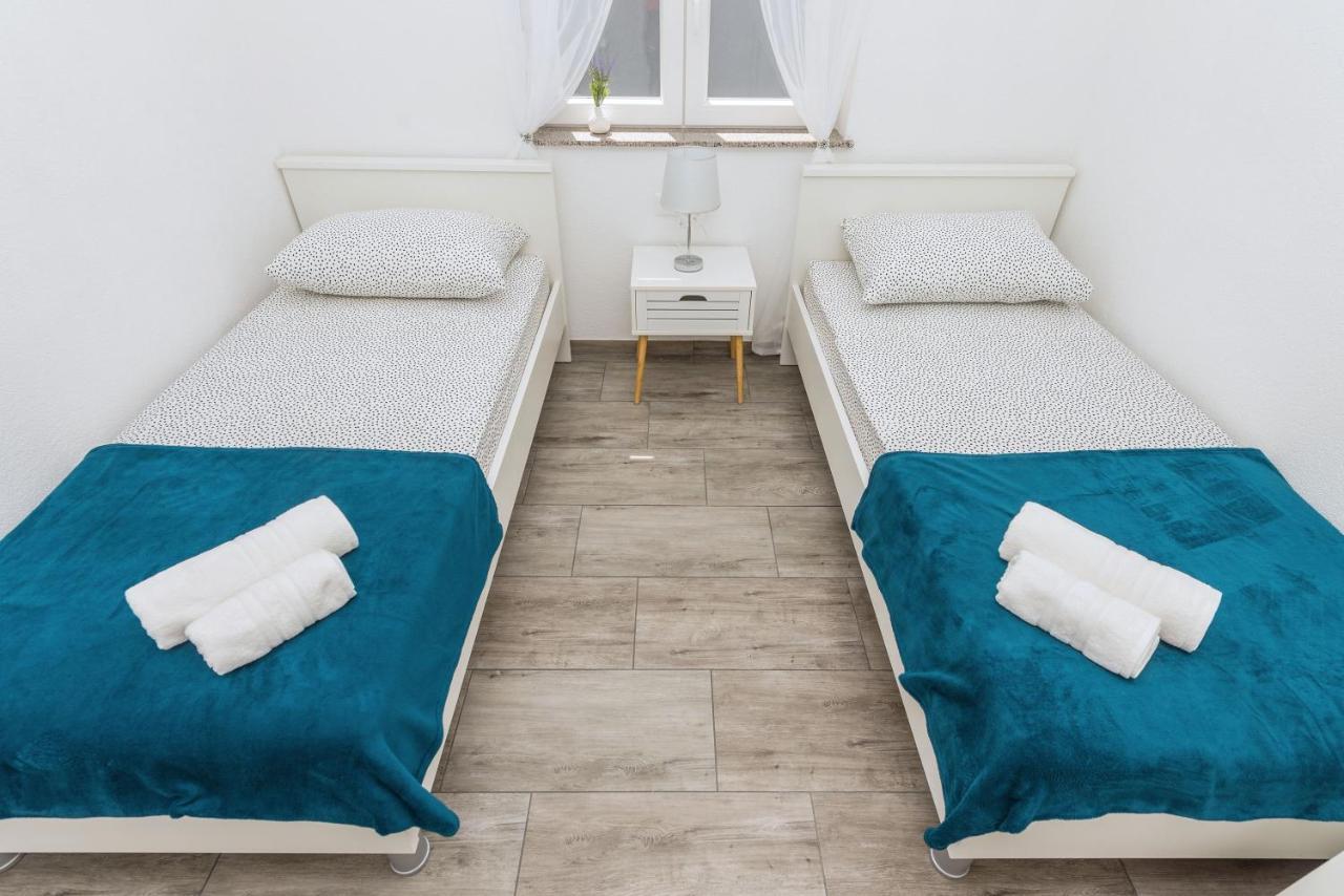 Makarska Dalija Apartment Exterior photo